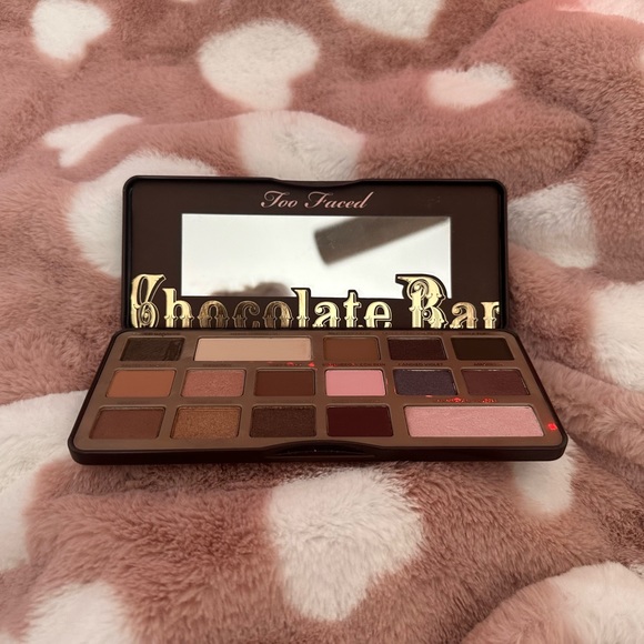Too Faced Chocolate Bar Eye Shadow Palette (USED ONCE FOR SWATCHES) - Picture 2 of 4